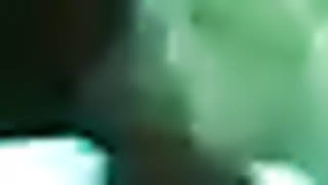 Butalar ichida ozbek ayoli bilan yashirin kamerada jinsiy aloqa
